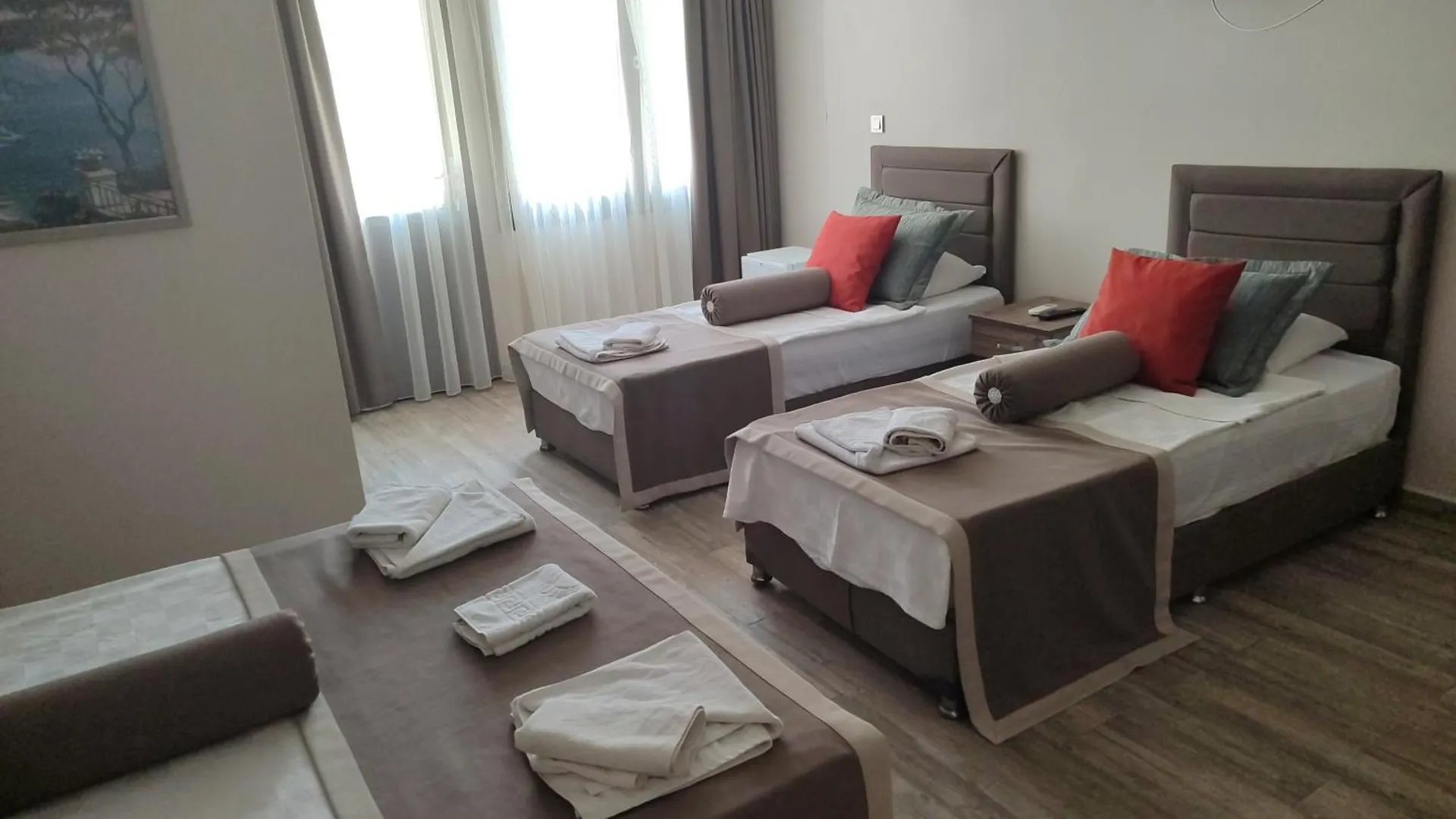 Yasemin Hotel Özdere