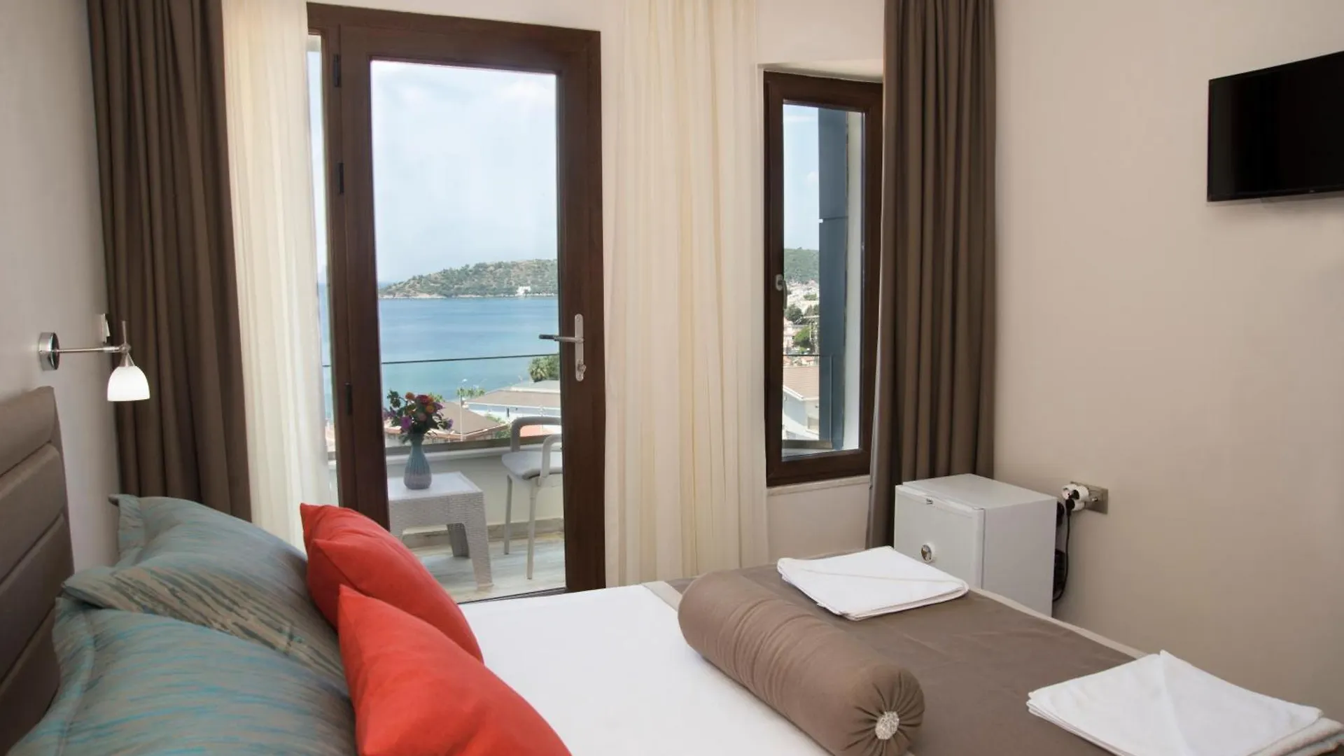 Yasemin Hotel Özdere