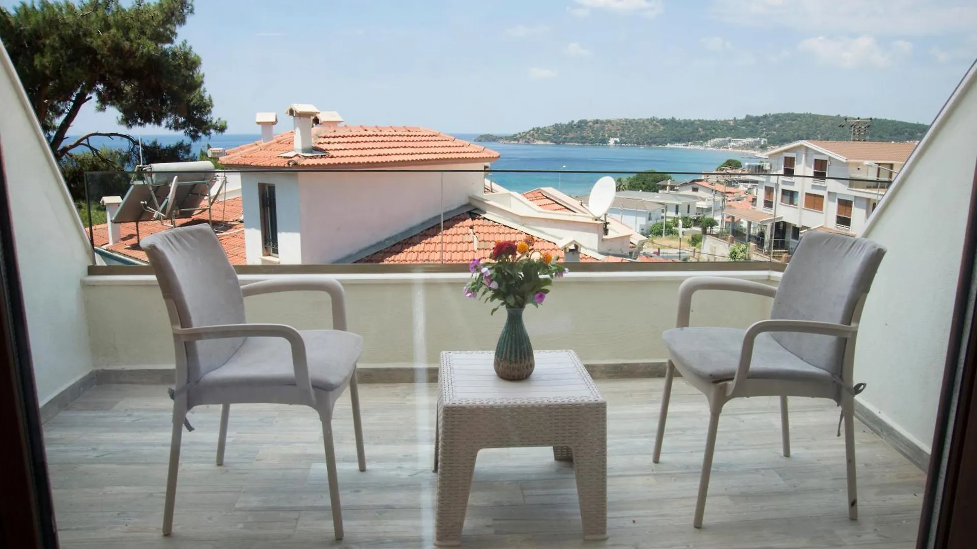 Yasemin Hotel Özdere